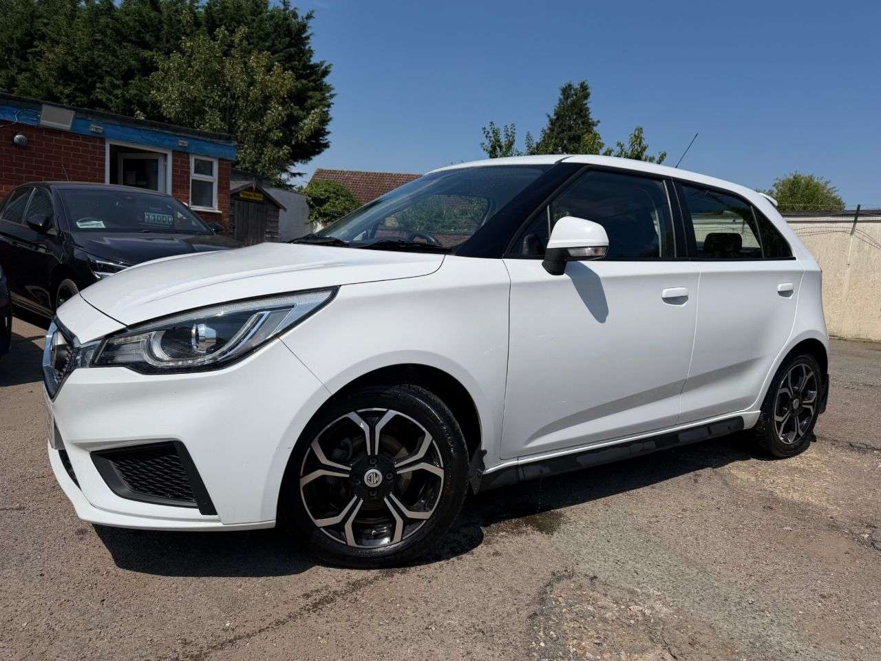 A 2019 MG MG3 1.5 VTi-TECH EXCITE HATCHBACK 5dr PETROL MANUAL EURO 6 (s/s) (106 ps) A 2019 MG MG3 1.5 VTi-TECH EXCITE HATCHBACK 5dr PETROL MANUAL EURO 6 (s/s) (106 ps)