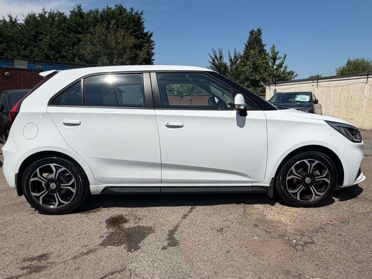 A 2019 MG MG3 1.5 VTi-TECH EXCITE HATCHBACK 5dr PETROL MANUAL EURO 6 (s/s) (106 ps) A 2019 MG MG3 1.5 VTi-TECH EXCITE HATCHBACK 5dr PETROL MANUAL EURO 6 (s/s) (106 ps)