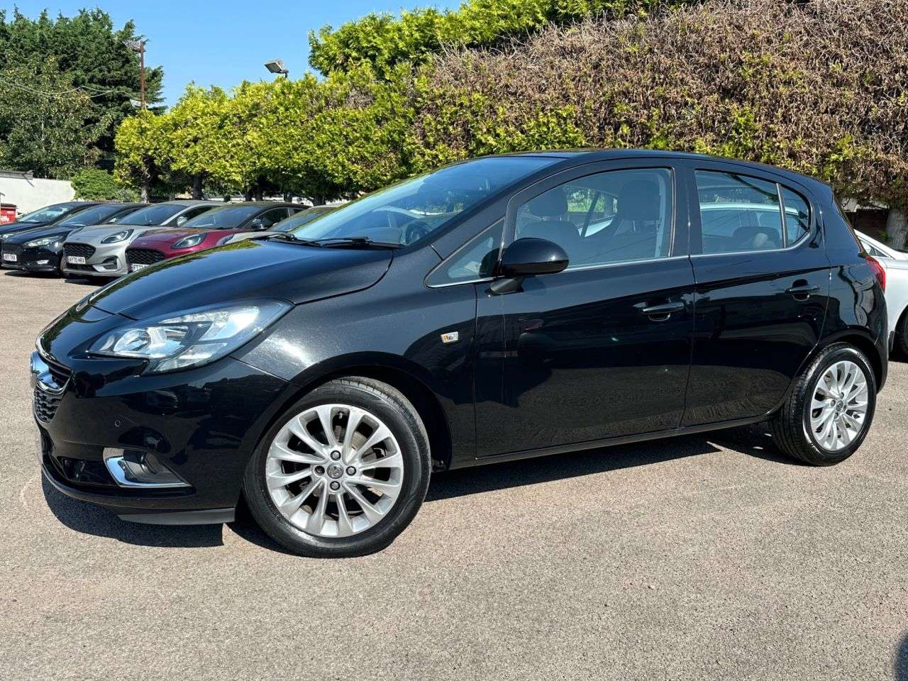 A 2018 VAUXHALL CORSA 1.4i ECO TEC SE NAV HATCHBACK 5dr PETROL MANUAL EURO 6 A 2018 VAUXHALL CORSA 1.4i ECO TEC SE NAV HATCHBACK 5dr PETROL MANUAL EURO 6