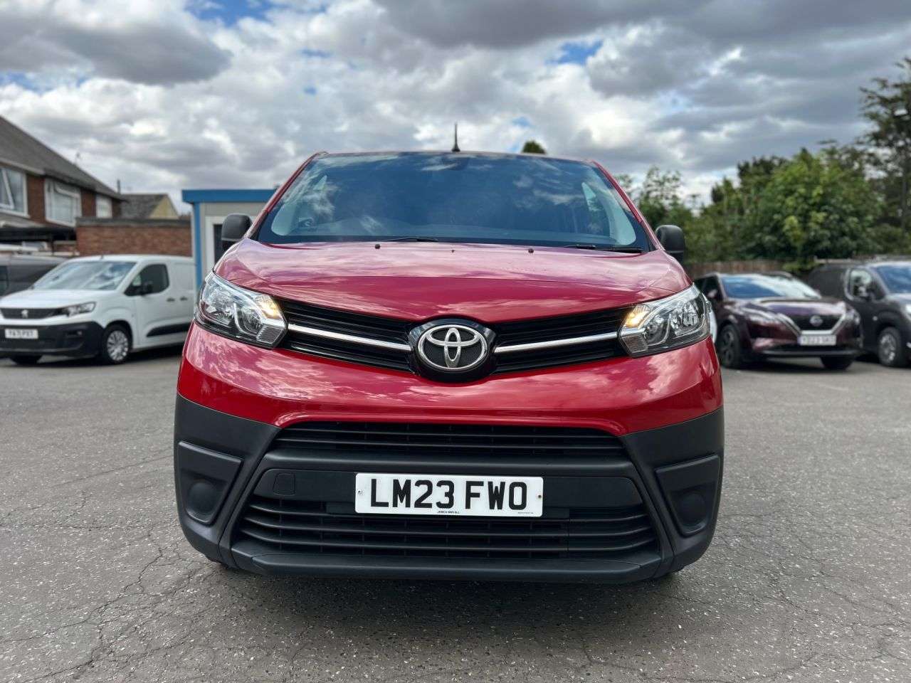 A 2023 TOYOTA PROACE 2.0D ICON MEDIUM P/V 6dr MWB ONE OWNER, 2 SERVICE STAMPS A 2023 TOYOTA PROACE 2.0D ICON MEDIUM P/V 6dr MWB ONE OWNER, 2 SERVICE STAMPS