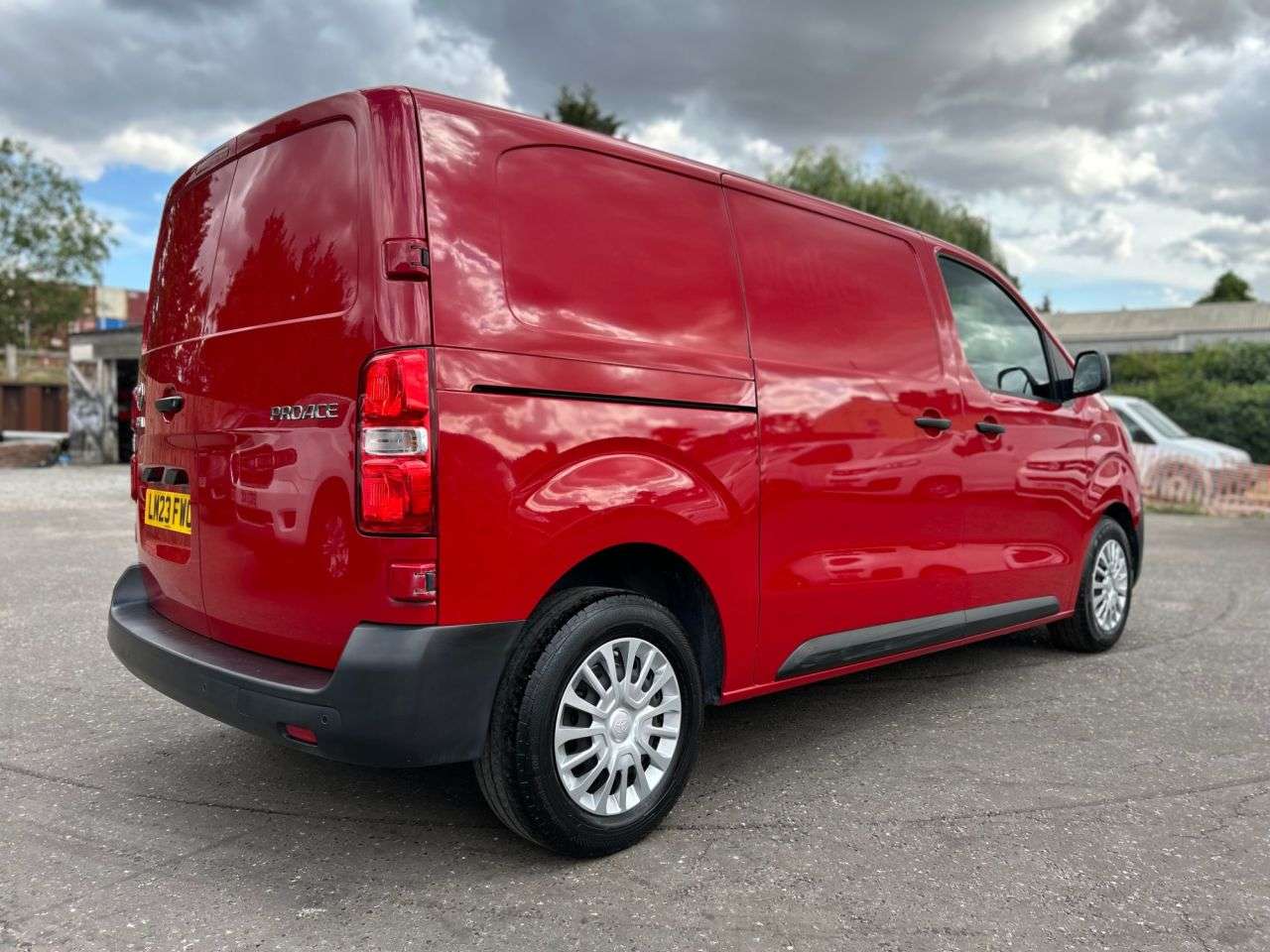 2023 TOYOTA PROACE 2023 TOYOTA PROACE