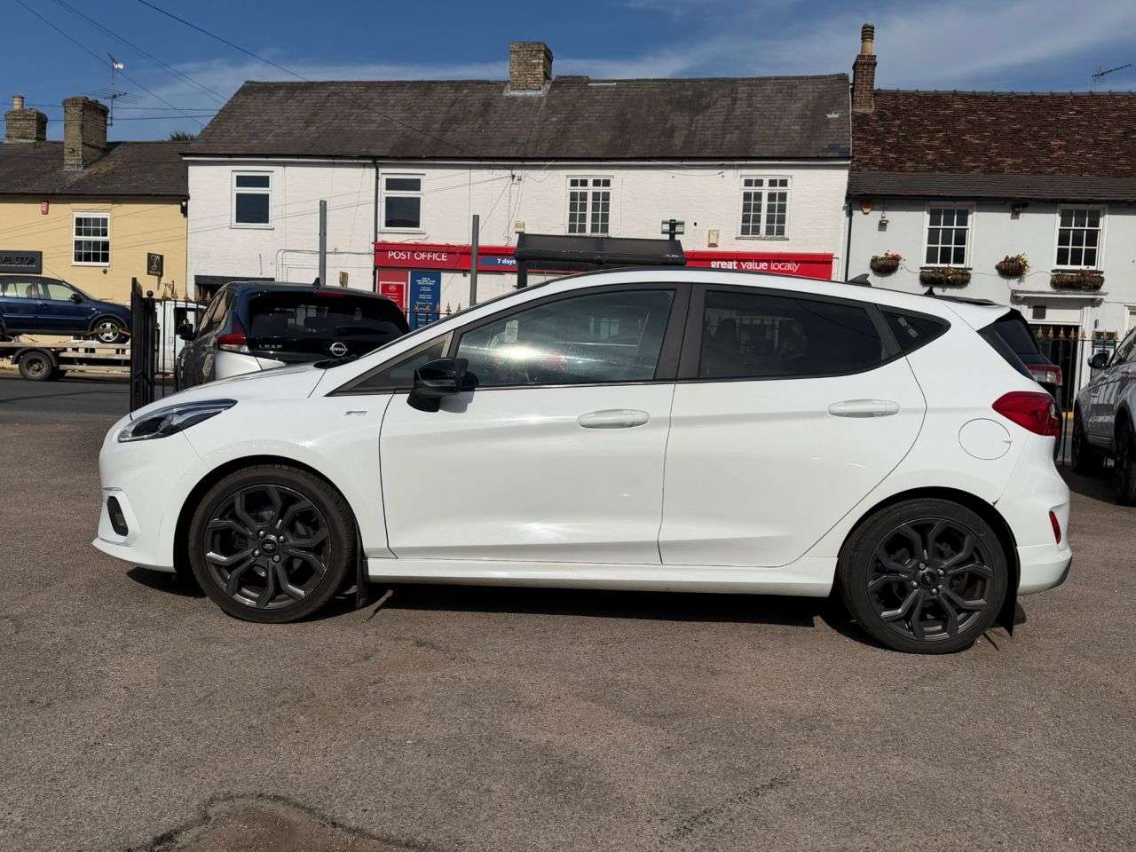A 2019 FORD FIESTA 1.0T ECOBOOST GPF ST-LINE X HATCHBACK 5dr PETROL MANUAL EURO 6 (s/s) (100 p A 2019 FORD FIESTA 1.0T ECOBOOST GPF ST-LINE X HATCHBACK 5dr PETROL MANUAL EURO 6 (s/s) (100 p