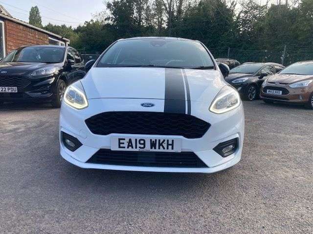 A 2019 FORD FIESTA 1.0T ECOBOOST GPF ST-LINE X HATCHBACK 5dr PETROL MANUAL EURO 6 (s/s) (100 p A 2019 FORD FIESTA 1.0T ECOBOOST GPF ST-LINE X HATCHBACK 5dr PETROL MANUAL EURO 6 (s/s) (100 p
