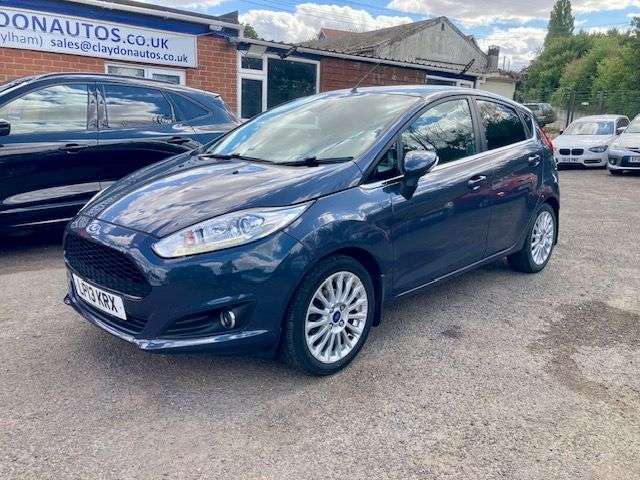A 2013 FORD FIESTA 1.0T ECOBOOST TITANIUM HATCHBACK 5dr PETROL MANUAL (s/s) (125 ps) WETBELT R A 2013 FORD FIESTA 1.0T ECOBOOST TITANIUM HATCHBACK 5dr PETROL MANUAL (s/s) (125 ps) WETBELT R