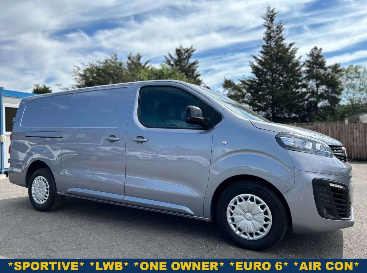A 2022 VAUXHALL VIVARO 2.0D Turbo 3100 SPORTIVE P/V 6dr L2H1 ONE OWNER FROM NEW A 2022 VAUXHALL VIVARO 2.0D Turbo 3100 SPORTIVE P/V 6dr L2H1 ONE OWNER FROM NEW