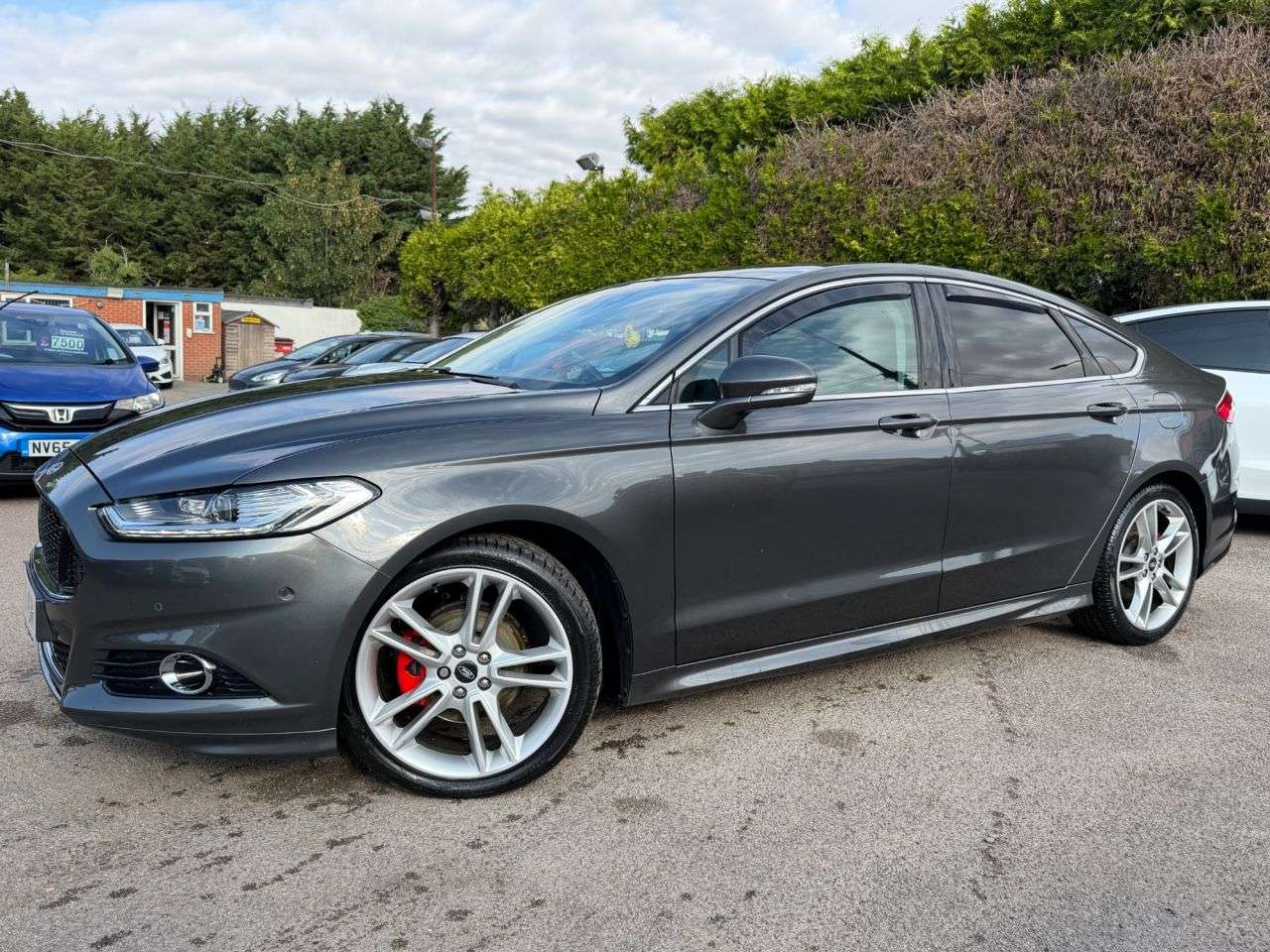 A 2016 FORD MONDEO 2.0 TDCi TITANIUM HATCHBACK 5dr DIESEL MANUAL EURO 6 (s/s) (180 ps) HIGH SP A 2016 FORD MONDEO 2.0 TDCi TITANIUM HATCHBACK 5dr DIESEL MANUAL EURO 6 (s/s) (180 ps) HIGH SP