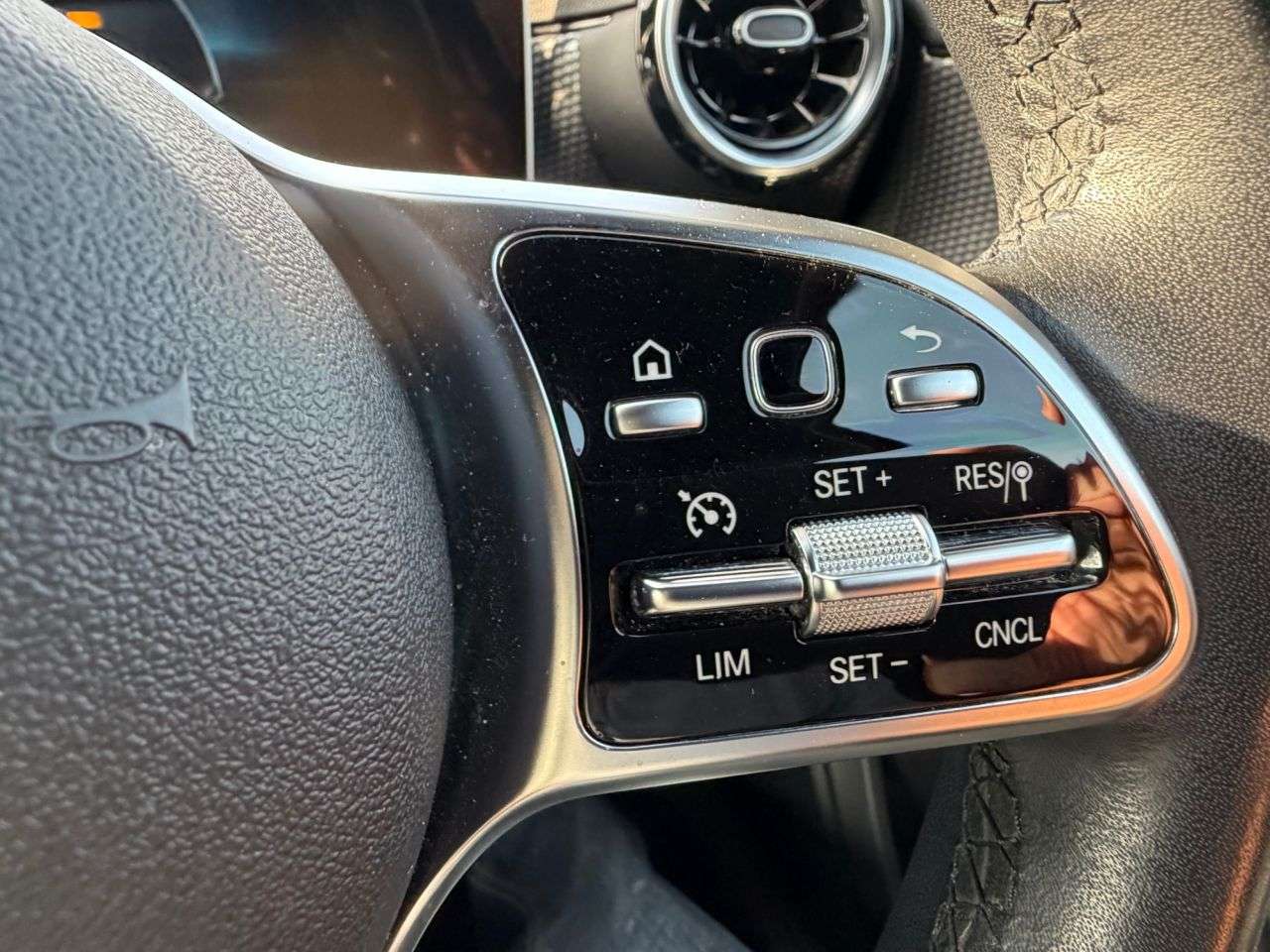 2019 MERCEDES-BENZ A CLASS 2019 MERCEDES-BENZ A CLASS
