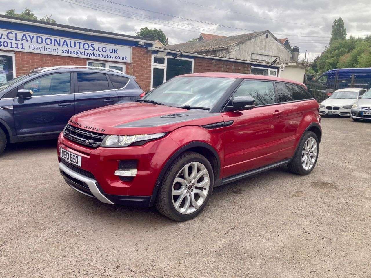 A 2013 LAND ROVER RANGE ROVER EVOQUE 2.2 SD4 DYMANIC COUPE 3dr DIESEL AUTOMATIC 4WD (190 ps) A 2013 LAND ROVER RANGE ROVER EVOQUE 2.2 SD4 DYMANIC COUPE 3dr DIESEL AUTOMATIC 4WD (190 ps)