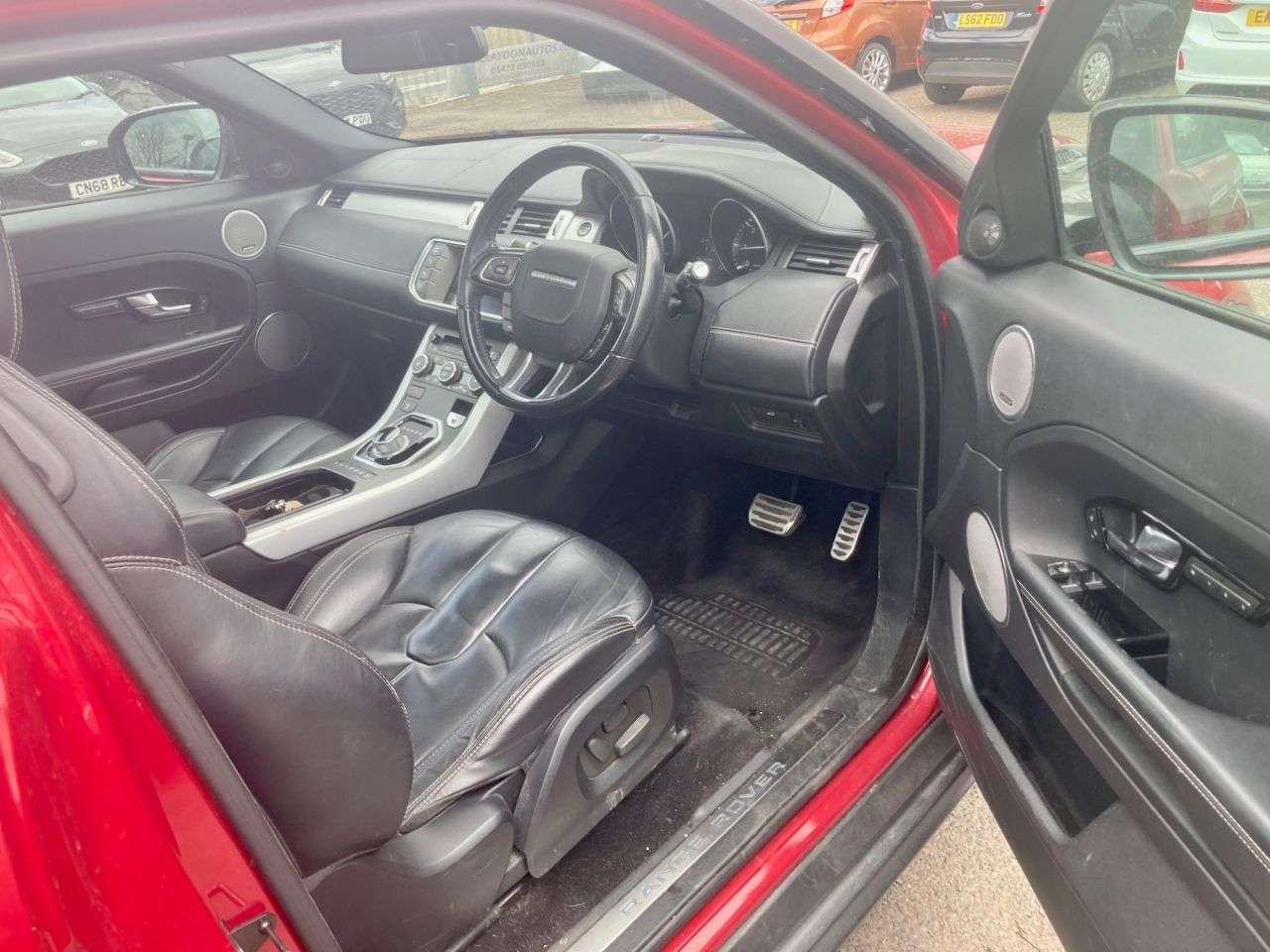 A 2013 LAND ROVER RANGE ROVER EVOQUE 2.2 SD4 DYMANIC COUPE 3dr DIESEL AUTOMATIC 4WD (190 ps) A 2013 LAND ROVER RANGE ROVER EVOQUE 2.2 SD4 DYMANIC COUPE 3dr DIESEL AUTOMATIC 4WD (190 ps)