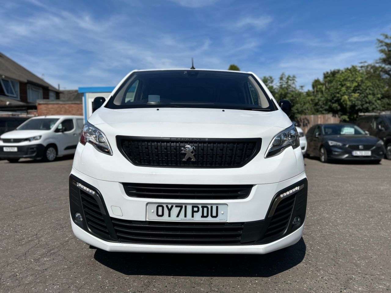 A 2021 PEUGEOT EXPERT 2.0BlueHDi 1400 ASPHALT PREMIUM STANDARD P/V 6dr MWB ONE OWNER, 2 PEUGEOT S A 2021 PEUGEOT EXPERT 2.0BlueHDi 1400 ASPHALT PREMIUM STANDARD P/V 6dr MWB ONE OWNER, 2 PEUGEOT S