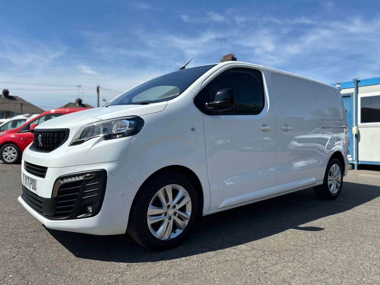 A 2021 PEUGEOT EXPERT 2.0BlueHDi 1400 ASPHALT PREMIUM STANDARD P/V 6dr MWB ONE OWNER, 2 PEUGEOT S A 2021 PEUGEOT EXPERT 2.0BlueHDi 1400 ASPHALT PREMIUM STANDARD P/V 6dr MWB ONE OWNER, 2 PEUGEOT S