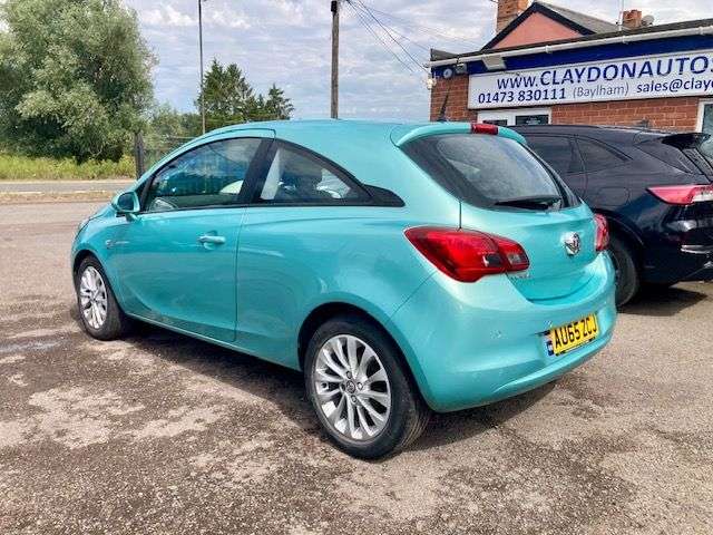 A 2015 VAUXHALL CORSA 1.4i ecoFLEX SE HATCHBACK 3dr PETROL MANUAL EURO 6 NEW TIMING CHAIN AND SER A 2015 VAUXHALL CORSA 1.4i ecoFLEX SE HATCHBACK 3dr PETROL MANUAL EURO 6 NEW TIMING CHAIN AND SER
