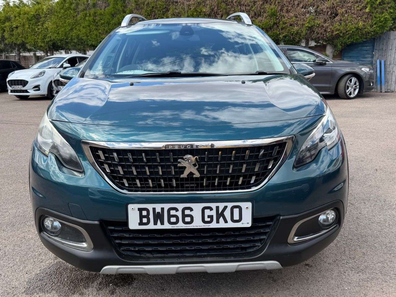 2017 PEUGEOT 2008 2017 PEUGEOT 2008