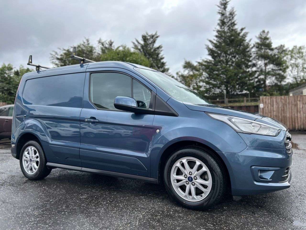 A 2022 FORD TRANSIT CONNECT 1.5TDCI 240 EcoBlue LIMITED P/V 5dr L1 ONE OWNER FROM NEW! A 2022 FORD TRANSIT CONNECT 1.5TDCI 240 EcoBlue LIMITED P/V 5dr L1 ONE OWNER FROM NEW!