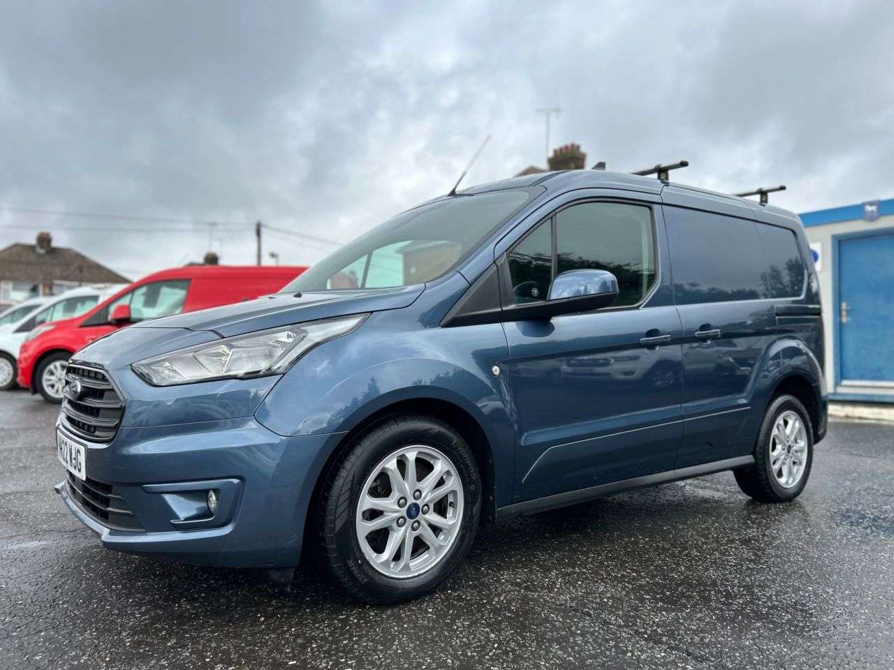 A 2022 FORD TRANSIT CONNECT 1.5TDCI 240 EcoBlue LIMITED P/V 5dr L1 ONE OWNER FROM NEW! A 2022 FORD TRANSIT CONNECT 1.5TDCI 240 EcoBlue LIMITED P/V 5dr L1 ONE OWNER FROM NEW!