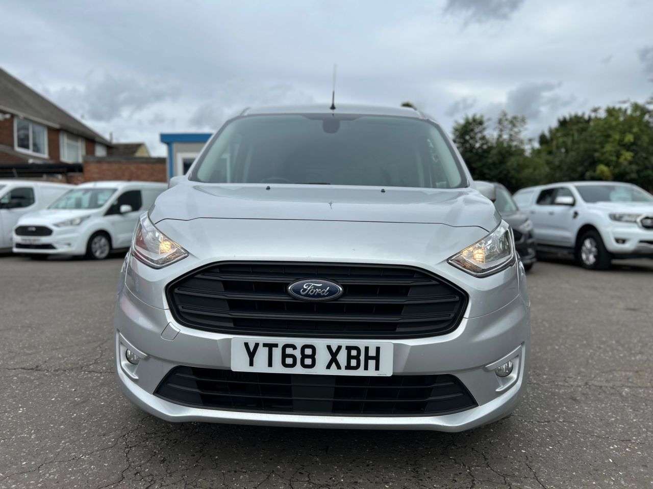 A 2018 FORD TRANSIT CONNECT 1.5TDCI 200 EcoBlue LIMITED P/V 5dr L1 ONE OWNER, 4 SERVICES A 2018 FORD TRANSIT CONNECT 1.5TDCI 200 EcoBlue LIMITED P/V 5dr L1 ONE OWNER, 4 SERVICES