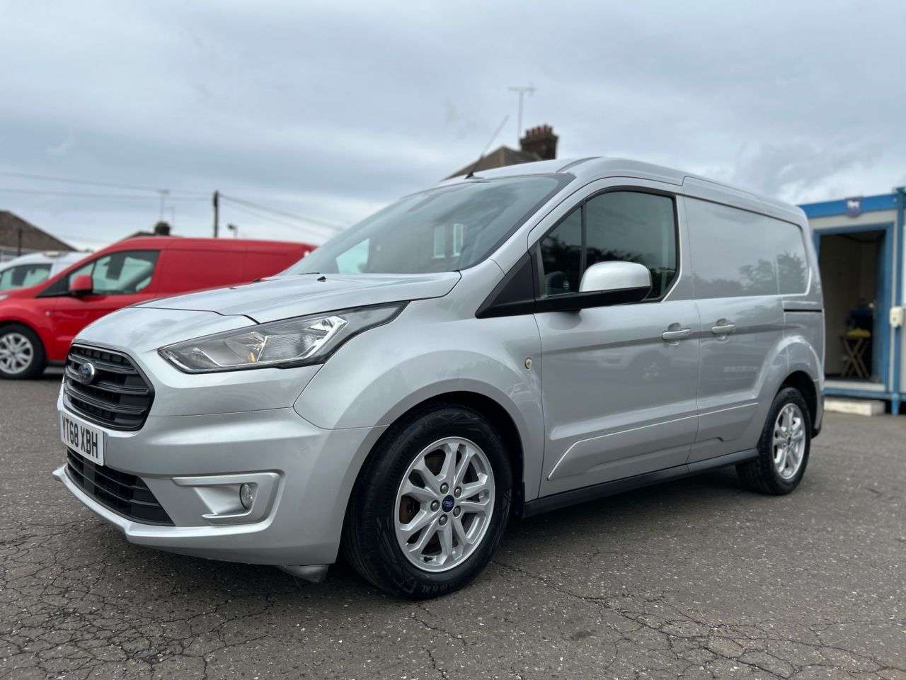 A 2018 FORD TRANSIT CONNECT 1.5TDCI 200 EcoBlue LIMITED P/V 5dr L1 ONE OWNER, 4 SERVICES A 2018 FORD TRANSIT CONNECT 1.5TDCI 200 EcoBlue LIMITED P/V 5dr L1 ONE OWNER, 4 SERVICES