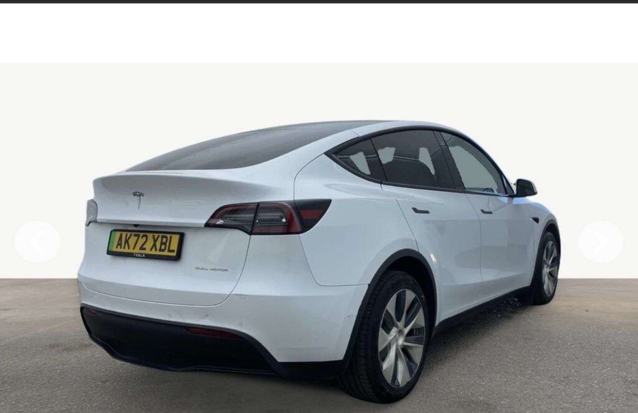 A 2022 TESLA MODEL Y (DUAL MOTOR) LONG RANGE SUV 5dr ELECTRIC AUTOMATIC 4WDE (384 bhp) DUE IN SO A 2022 TESLA MODEL Y (DUAL MOTOR) LONG RANGE SUV 5dr ELECTRIC AUTOMATIC 4WDE (384 bhp) DUE IN SO