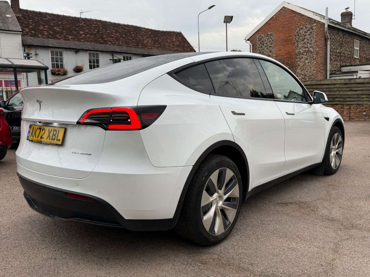2022 TESLA MODEL Y 2022 TESLA MODEL Y