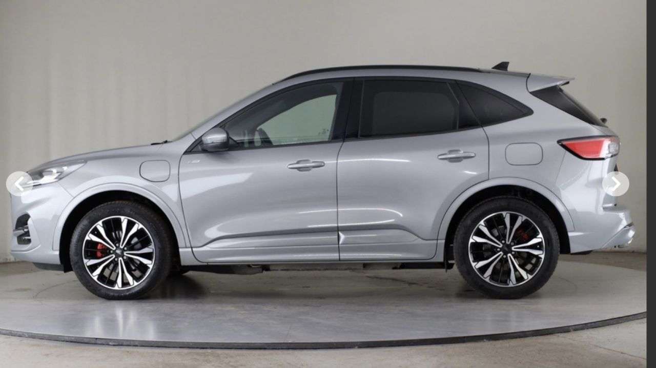 A 2021 FORD KUGA 2.5 DURATEC 14.4kWh ST-LINE X EDITION SUV 5dr PETROL PLUG-IN HYBRID CVT EUR A 2021 FORD KUGA 2.5 DURATEC 14.4kWh ST-LINE X EDITION SUV 5dr PETROL PLUG-IN HYBRID CVT EUR