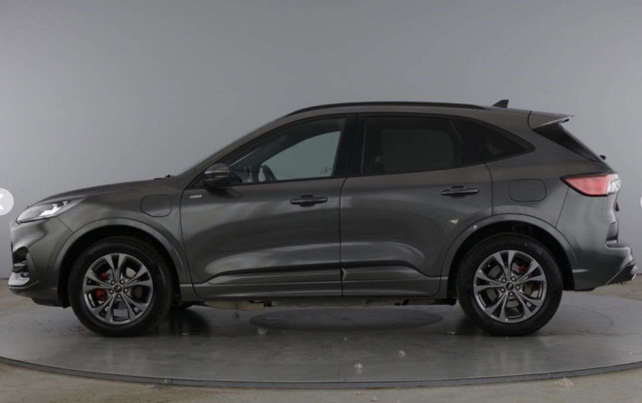 A 2022 FORD KUGA 2.5 ECOBOOST DURATEC 14.4kWh ST-LINE SUV 5dr PETROL PLUG-IN HYBRID CVT EURO A 2022 FORD KUGA 2.5 ECOBOOST DURATEC 14.4kWh ST-LINE SUV 5dr PETROL PLUG-IN HYBRID CVT EURO