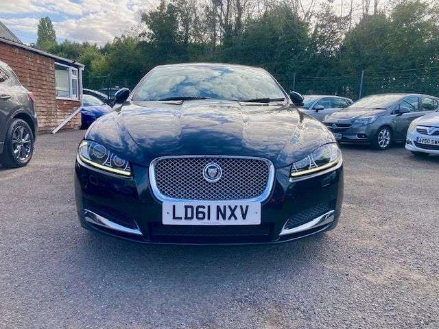 A 2012 JAGUAR XF 2.2d LUXURY SALOON 4dr DIESEL AUTOMATIC (s/s) (190 ps) CLEAN LOOKED AFTER C A 2012 JAGUAR XF 2.2d LUXURY SALOON 4dr DIESEL AUTOMATIC (s/s) (190 ps) CLEAN LOOKED AFTER C