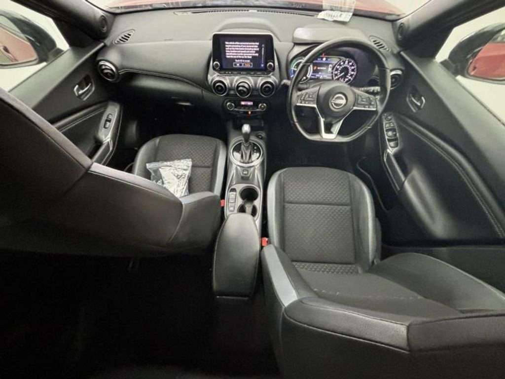 A 2023 NISSAN JUKE 1.6 N-CONNECTA SUV 5dr PETROL HYBRID AUTOMATIC EURO 6 (143 ps) A 2023 NISSAN JUKE 1.6 N-CONNECTA SUV 5dr PETROL HYBRID AUTOMATIC EURO 6 (143 ps)
