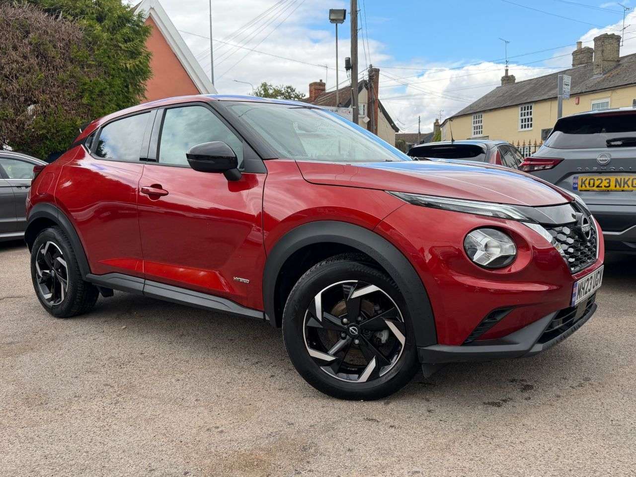 A 2023 NISSAN JUKE 1.6 N-CONNECTA SUV 5dr PETROL HYBRID AUTOMATIC EURO 6 (143 ps) A 2023 NISSAN JUKE 1.6 N-CONNECTA SUV 5dr PETROL HYBRID AUTOMATIC EURO 6 (143 ps)