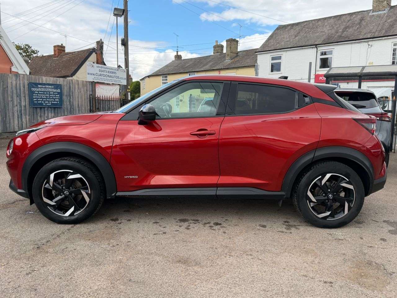 A 2023 NISSAN JUKE 1.6 N-CONNECTA SUV 5dr PETROL HYBRID AUTOMATIC EURO 6 (143 ps) A 2023 NISSAN JUKE 1.6 N-CONNECTA SUV 5dr PETROL HYBRID AUTOMATIC EURO 6 (143 ps)