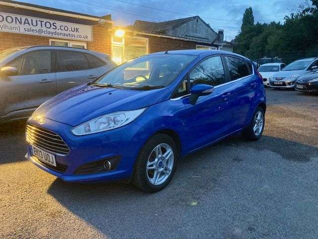 A 2013 FORD FIESTA 1.5 TDCi ZETEC HATCHBACK 5dr DIESEL MANUAL WITH SERVICE HISTORY A 2013 FORD FIESTA 1.5 TDCi ZETEC HATCHBACK 5dr DIESEL MANUAL WITH SERVICE HISTORY