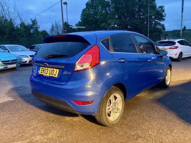 A 2013 FORD FIESTA 1.5 TDCi ZETEC HATCHBACK 5dr DIESEL MANUAL WITH SERVICE HISTORY A 2013 FORD FIESTA 1.5 TDCi ZETEC HATCHBACK 5dr DIESEL MANUAL WITH SERVICE HISTORY