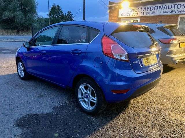 A 2013 FORD FIESTA 1.5 TDCi ZETEC HATCHBACK 5dr DIESEL MANUAL WITH SERVICE HISTORY A 2013 FORD FIESTA 1.5 TDCi ZETEC HATCHBACK 5dr DIESEL MANUAL WITH SERVICE HISTORY