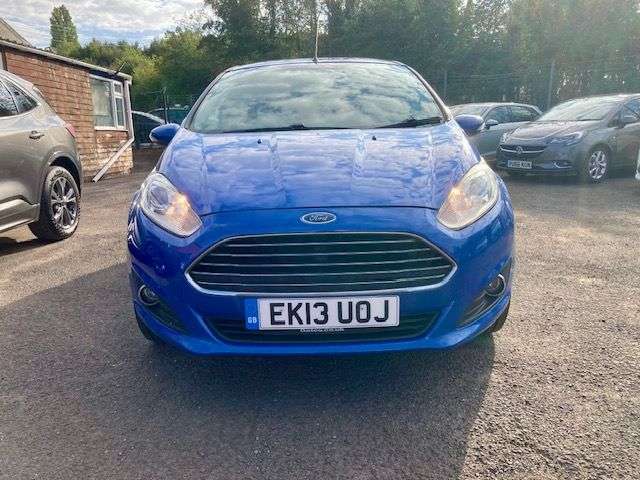A 2013 FORD FIESTA 1.5 TDCi ZETEC HATCHBACK 5dr DIESEL MANUAL WITH SERVICE HISTORY A 2013 FORD FIESTA 1.5 TDCi ZETEC HATCHBACK 5dr DIESEL MANUAL WITH SERVICE HISTORY