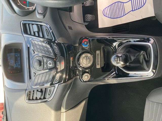 2013 FORD FIESTA 2013 FORD FIESTA