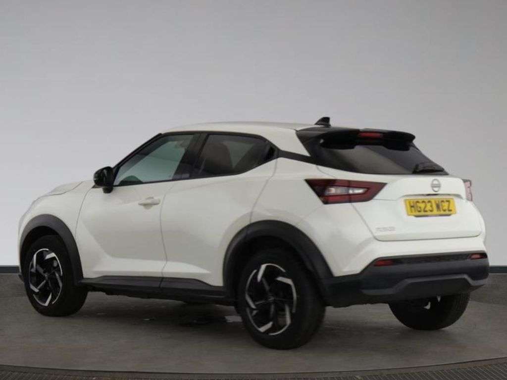A 2023 NISSAN JUKE 1.0 DIG-T N-CONNECTA SUV 5dr PETROL MANUAL EURO 6 (s/s) (114 ps) DUE IN SOO A 2023 NISSAN JUKE 1.0 DIG-T N-CONNECTA SUV 5dr PETROL MANUAL EURO 6 (s/s) (114 ps) DUE IN SOO