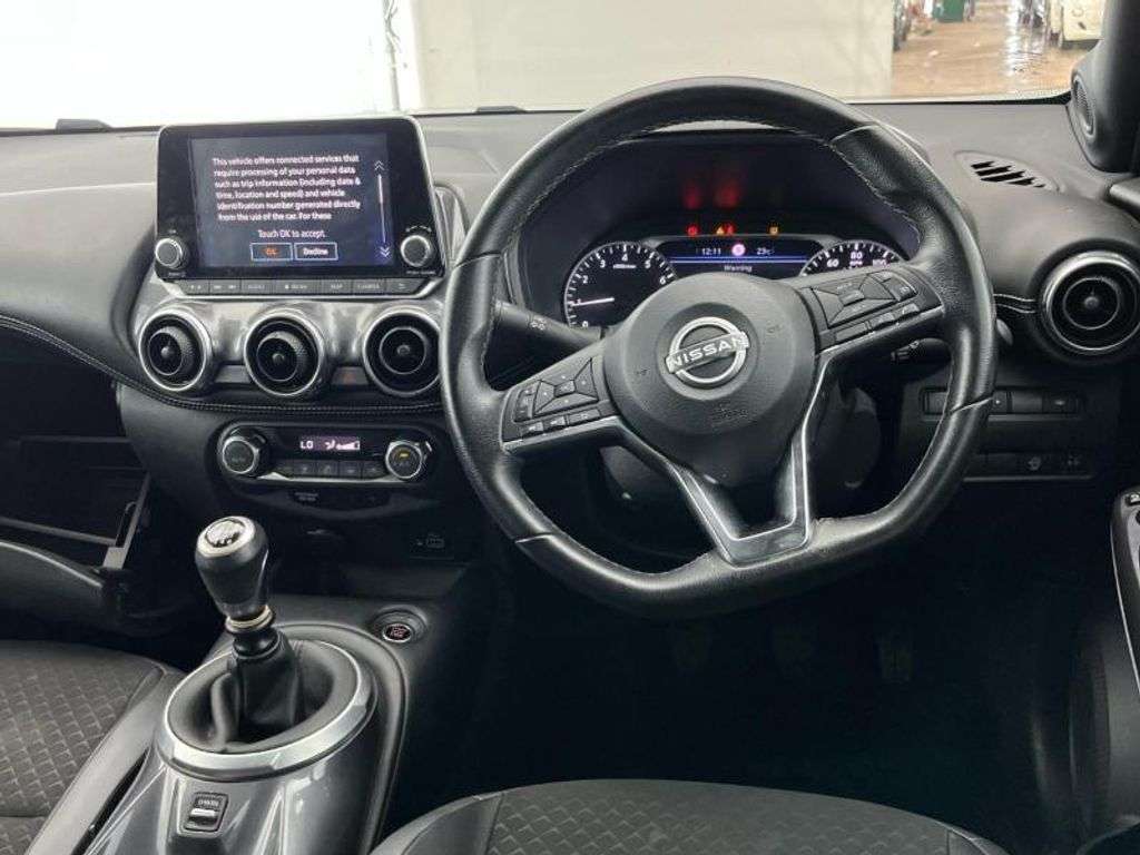 A 2023 NISSAN JUKE 1.0 DIG-T N-CONNECTA SUV 5dr PETROL MANUAL EURO 6 (s/s) (114 ps) DUE IN SOO A 2023 NISSAN JUKE 1.0 DIG-T N-CONNECTA SUV 5dr PETROL MANUAL EURO 6 (s/s) (114 ps) DUE IN SOO
