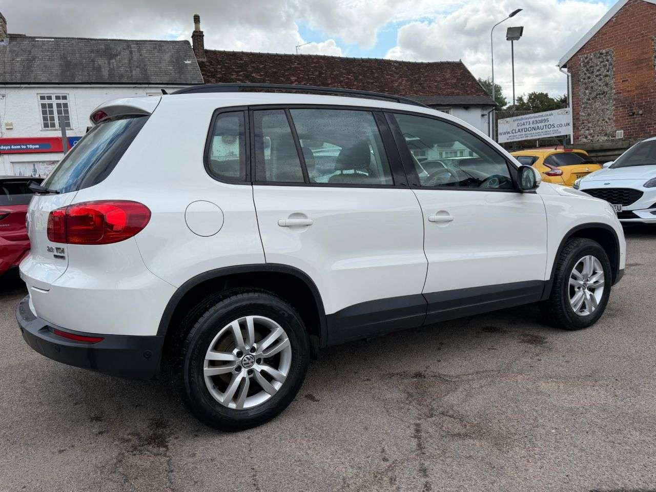 2013 VOLKSWAGEN TIGUAN 2013 VOLKSWAGEN TIGUAN