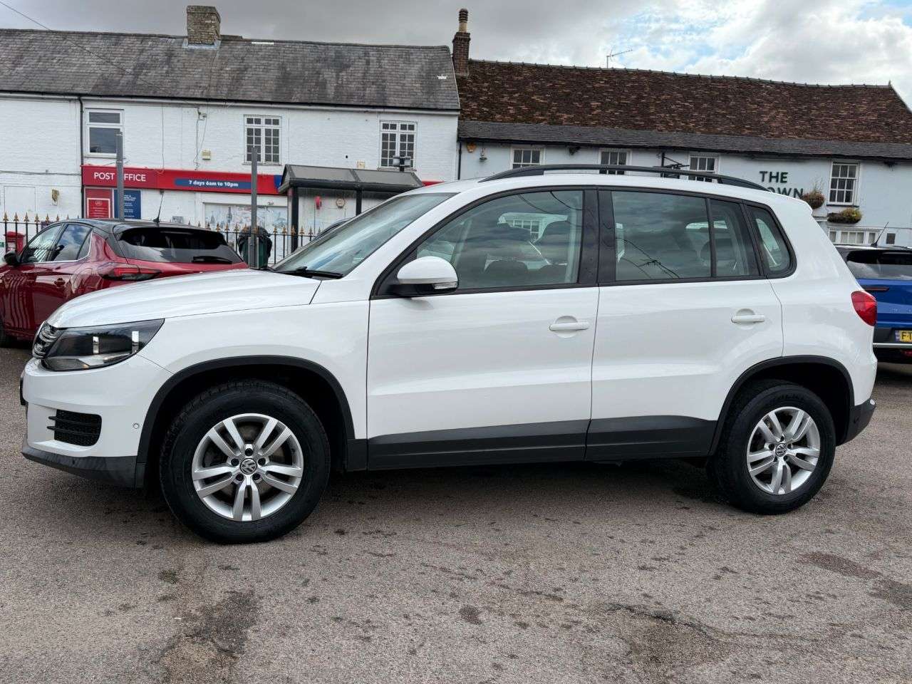 2013 VOLKSWAGEN TIGUAN 2013 VOLKSWAGEN TIGUAN
