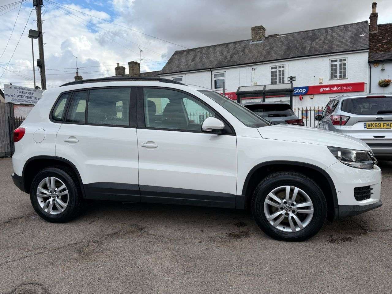 2013 VOLKSWAGEN TIGUAN 2013 VOLKSWAGEN TIGUAN