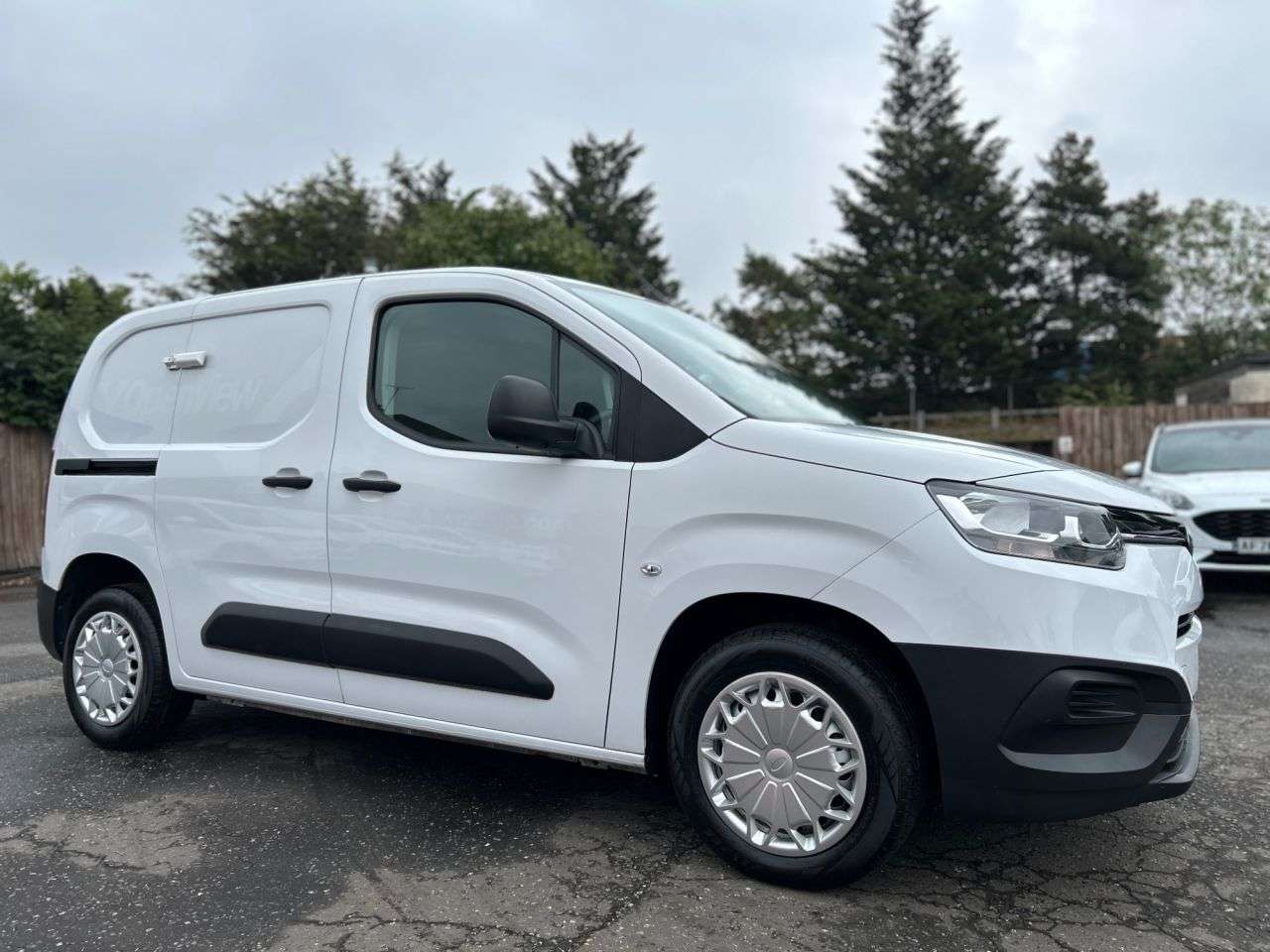 A 2023 TOYOTA PROACE CITY 1.5BlueHDi ACTIVE SHORT P/V 6dr SWB ONE OWNER, JUST BEEN SERVICED A 2023 TOYOTA PROACE CITY 1.5BlueHDi ACTIVE SHORT P/V 6dr SWB ONE OWNER, JUST BEEN SERVICED