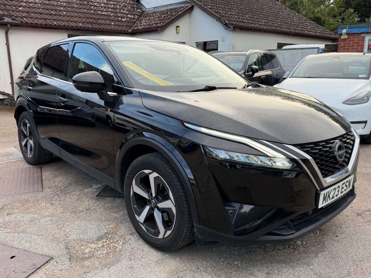 A 2023 NISSAN QASHQAI 1.3 DIG-T MHEV N-CONNECTA SUV 5dr PETROL MANUAL EURO 6 (s/s) (140 ps) A 2023 NISSAN QASHQAI 1.3 DIG-T MHEV N-CONNECTA SUV 5dr PETROL MANUAL EURO 6 (s/s) (140 ps)