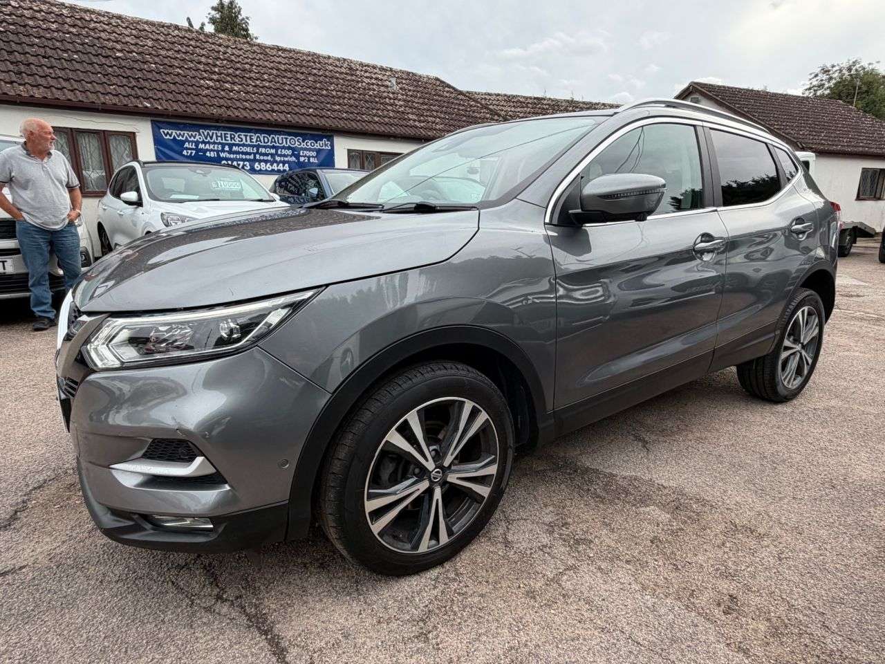 A 2019 NISSAN QASHQAI 1.7 dCi TEKNA SUV 5dr DIESEL CVT 4WD EURO 6 (s/s) (150 ps) A 2019 NISSAN QASHQAI 1.7 dCi TEKNA SUV 5dr DIESEL CVT 4WD EURO 6 (s/s) (150 ps)