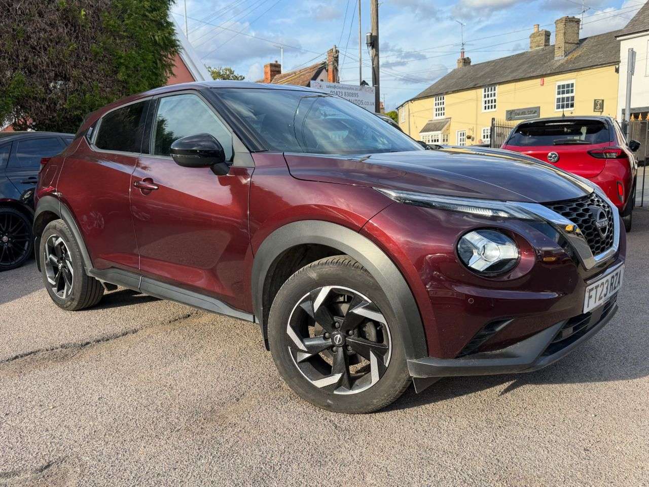 A 2023 NISSAN JUKE 1.0 DIG-T N-CONNECTA SUV 5dr PETROL MANUAL EURO 6 (s/s) (114 ps) A 2023 NISSAN JUKE 1.0 DIG-T N-CONNECTA SUV 5dr PETROL MANUAL EURO 6 (s/s) (114 ps)