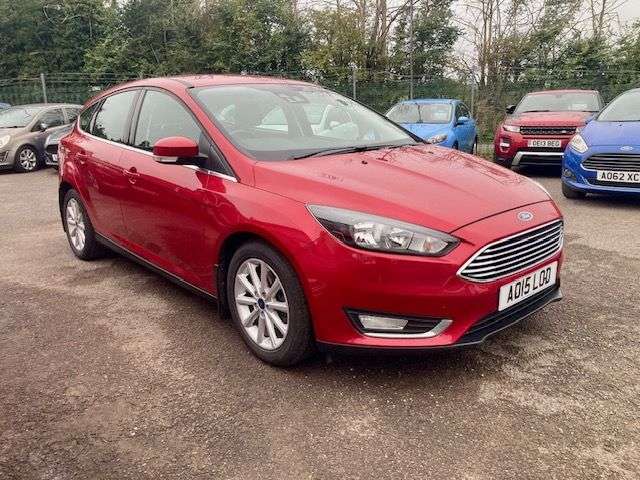 A 2015 FORD FOCUS 1.6 TITANIUM 5dr PETROL POWERSHIFT EURO 6 (125 ps) NEW TIMING BELT A 2015 FORD FOCUS 1.6 TITANIUM 5dr PETROL POWERSHIFT EURO 6 (125 ps) NEW TIMING BELT