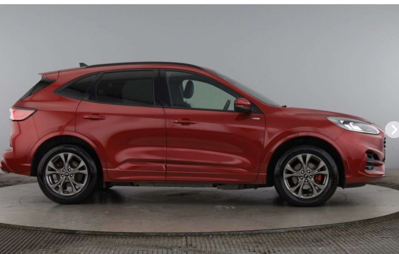A 2022 FORD KUGA 2.5 ECOBOOST DURATEC 14.4kWh ST-LINE SUV 5dr PETROL PLUG-IN HYBRID CVT AUTO A 2022 FORD KUGA 2.5 ECOBOOST DURATEC 14.4kWh ST-LINE SUV 5dr PETROL PLUG-IN HYBRID CVT AUTO