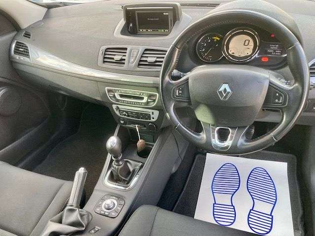 2015 RENAULT MEGANE 2015 RENAULT MEGANE