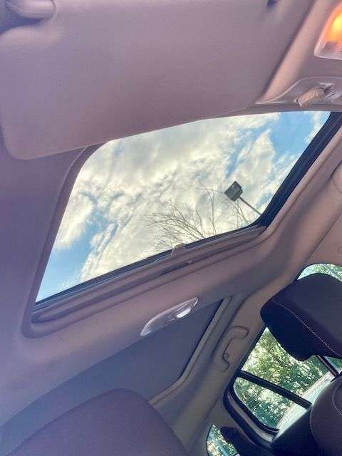 2015 RENAULT MEGANE 2015 RENAULT MEGANE