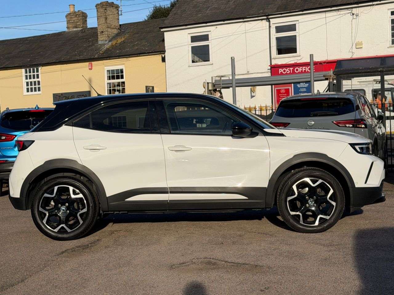 A 2023 VAUXHALL MOKKA 1.2 TURBO ULTIMATE SUV 5dr PETROL MANUAL EURO 6 (s/s) (136 ps) A 2023 VAUXHALL MOKKA 1.2 TURBO ULTIMATE SUV 5dr PETROL MANUAL EURO 6 (s/s) (136 ps)