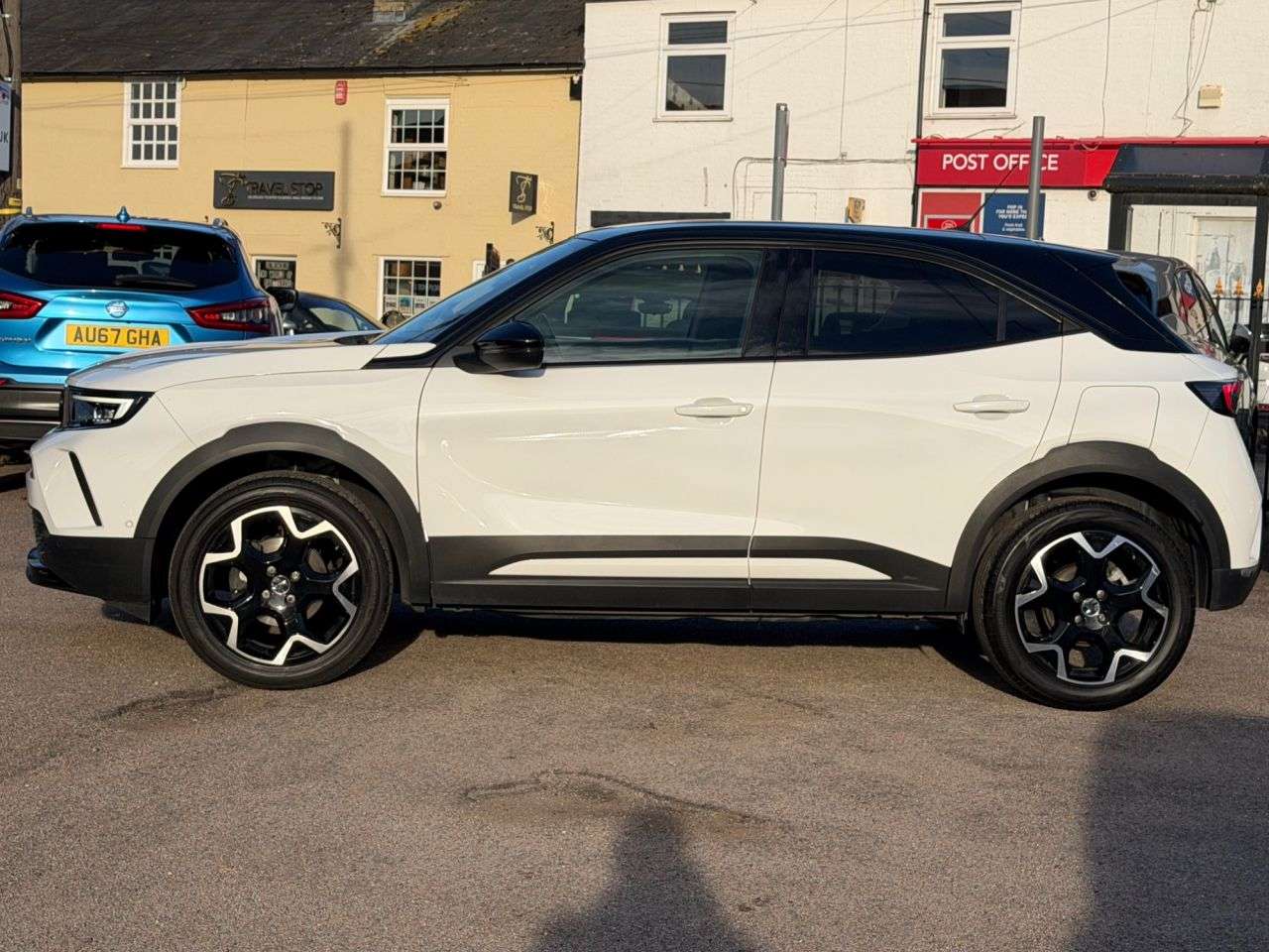 A 2023 VAUXHALL MOKKA 1.2 TURBO ULTIMATE SUV 5dr PETROL MANUAL EURO 6 (s/s) (136 ps) A 2023 VAUXHALL MOKKA 1.2 TURBO ULTIMATE SUV 5dr PETROL MANUAL EURO 6 (s/s) (136 ps)