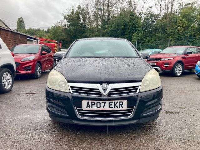 A 2007 VAUXHALL ASTRA 1.6i 16v ENERGY HATCHBACK 5dr PETROL MANUAL (156 g/km, 113 bhp) LOW MILEAGE A 2007 VAUXHALL ASTRA 1.6i 16v ENERGY HATCHBACK 5dr PETROL MANUAL (156 g/km, 113 bhp) LOW MILEAGE